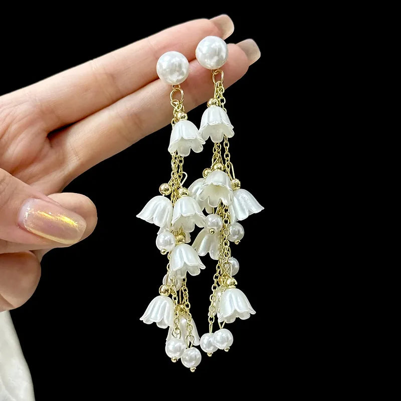 Elegant White Acrylic Flower Tassel Earrings
